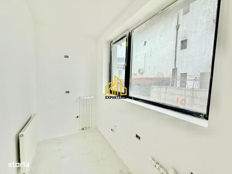 Casă cu 3 camere cu Teren 1139.36 Mp în Central