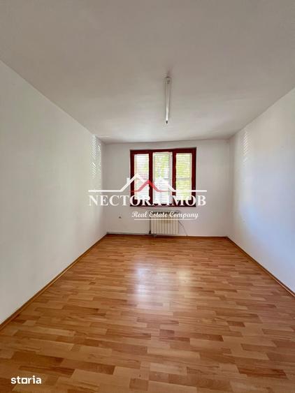 NECTORA IMOB-Casa 4 camere, 3 garaje, 200 mp,Str. C-tin Tanase,Central - 12
