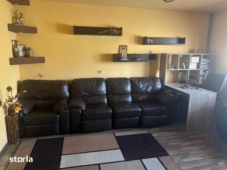 Inchiriez Apartament cu 3 camere Ploiesti, zona Maternitate - 1