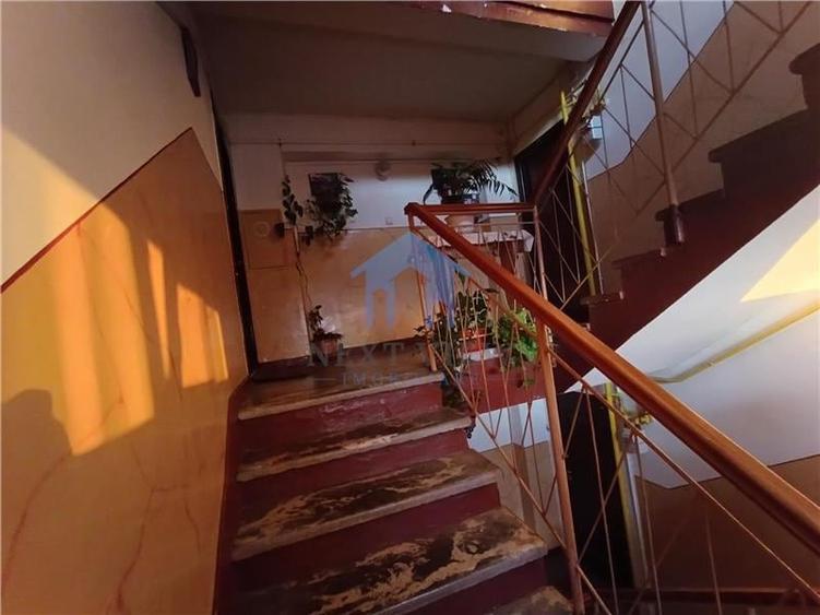 Apartament cu 2 camere decomandat în Zorilor