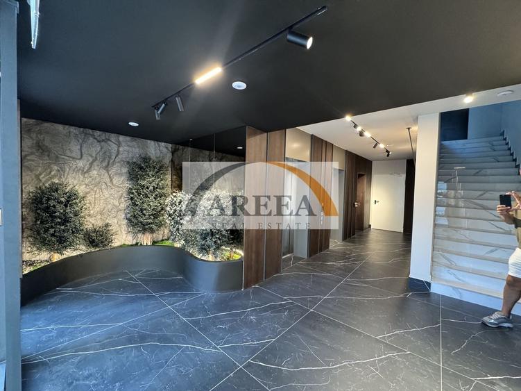 Apartament cu 2 camere decomandat în Theodor Pallady