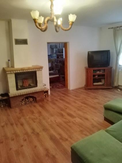 Casă cu Teren 1500 Mp în Central