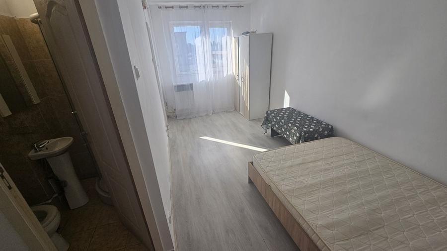 Garsonieră semidecomandată în Vest