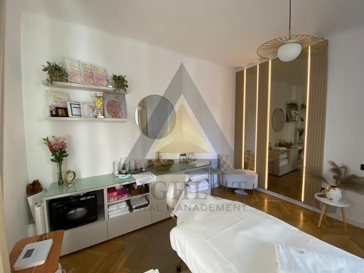 Apartament cu 3 camere decomandat în Beller
