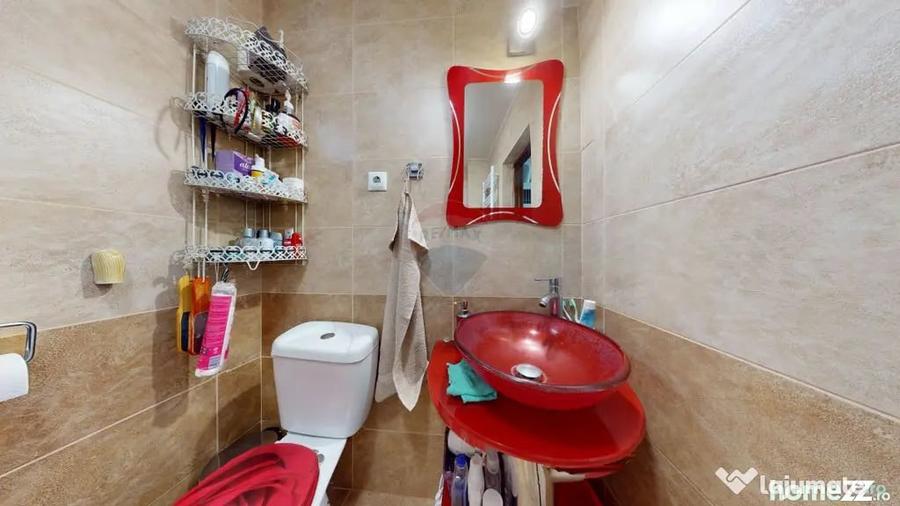Casă cu 4 camere cu Teren 1004 Mp în Hărman