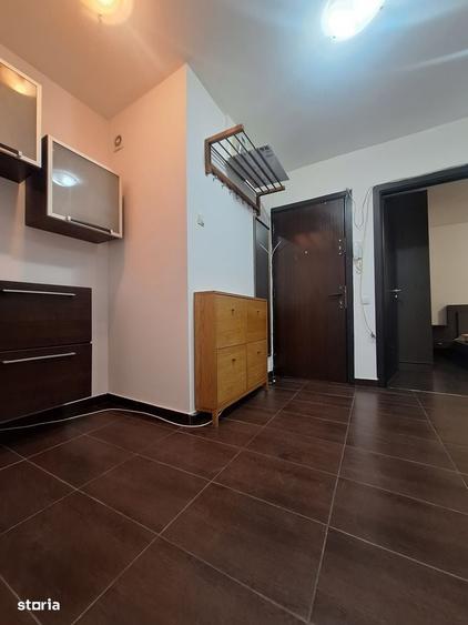 Apartament cu 3 camere decomandat în Crângași