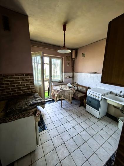Apartament cu 2 camere decomandat în Vlahuță