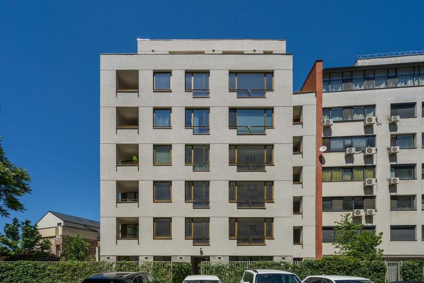 3 CAMERE || 2 BAI || GRADINA 90 MP || VIRGILIU - 1