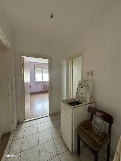 Apartament cu 3 camere decomandat în Horea