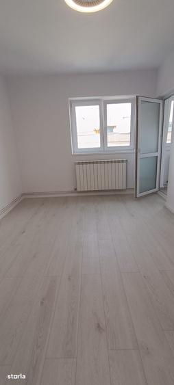 Garsonieră decomandată în Bartolomeu