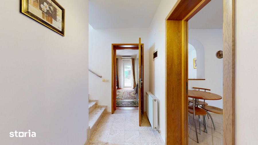Casă cu 3 camere cu Teren 302 Mp în Central