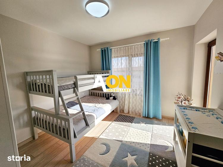 Casă cu 4 camere cu Teren 230 Mp în Lipoveni