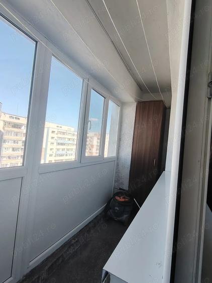 Apartament cu 2 camere decomandat în Micro 20