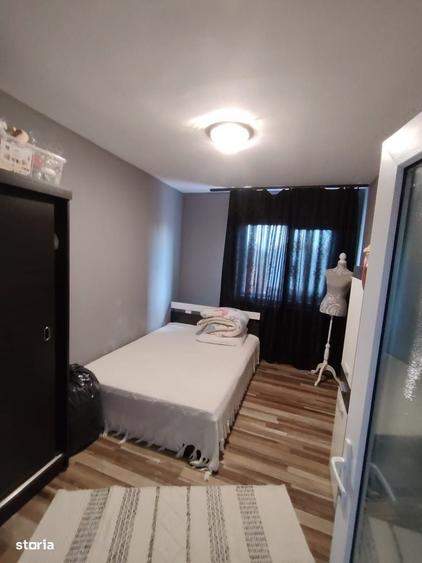 Casă cu 4 camere în Călărași