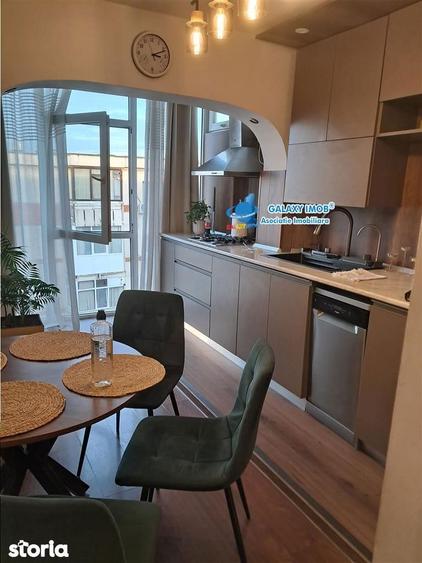 Apartament cu 3 camere decomandat în Banat