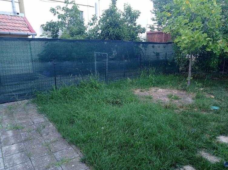 Casă cu 3 camere cu Teren 60 Mp în Bălcescu