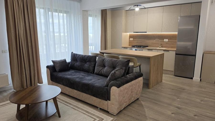Apartament cu 2 camere decomandat în Central