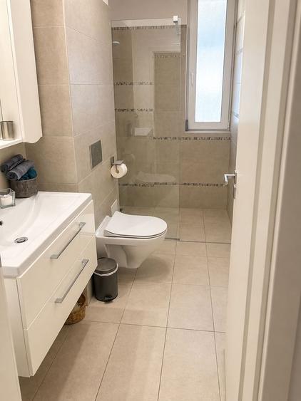 Penthouse cu 3 camere semidecomandat în Giroc