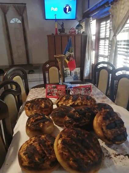 Casă cu 6 camere în Central