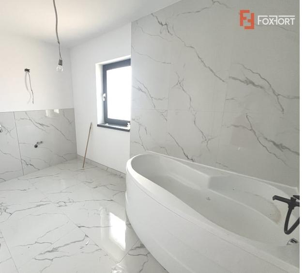 Duplex cu 3 camere cu Canalizare în Moșnița Nouă