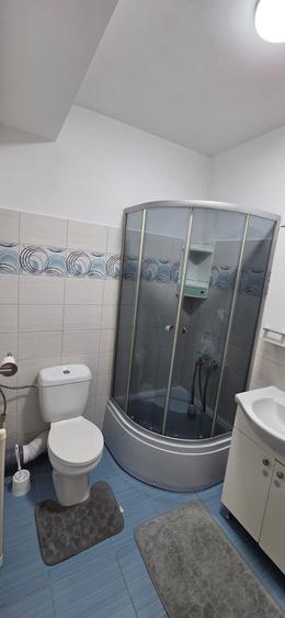 Garsonieră în Roșu