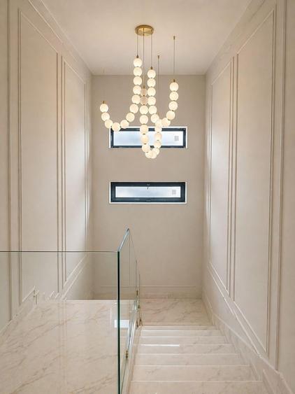 Casă individuală cu 5 camere cu Teren 447 Mp în Corbeanca