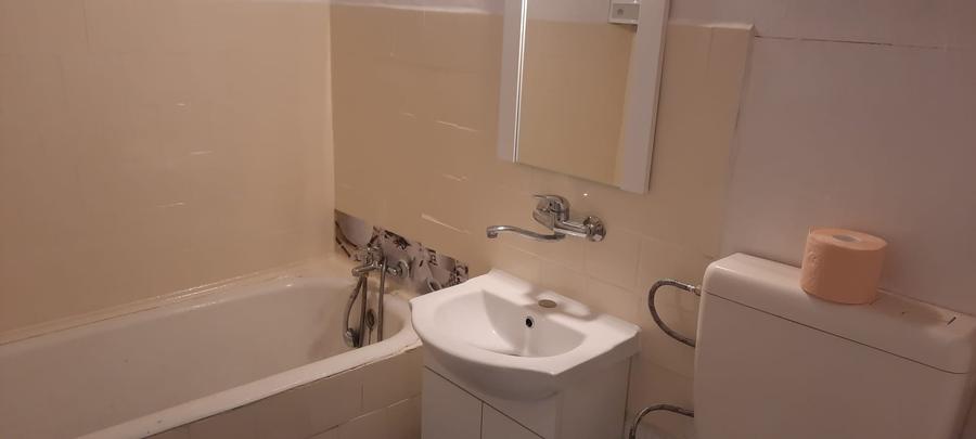 Apartament cu 2 camere semidecomandat în Cornișa