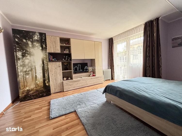 Casă cu 4 camere cu Teren 468 Mp în Central