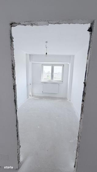 Apartament cu 3 camere în Crângași