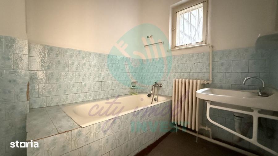 Casă cu 4 camere cu Canalizare în Floreasca