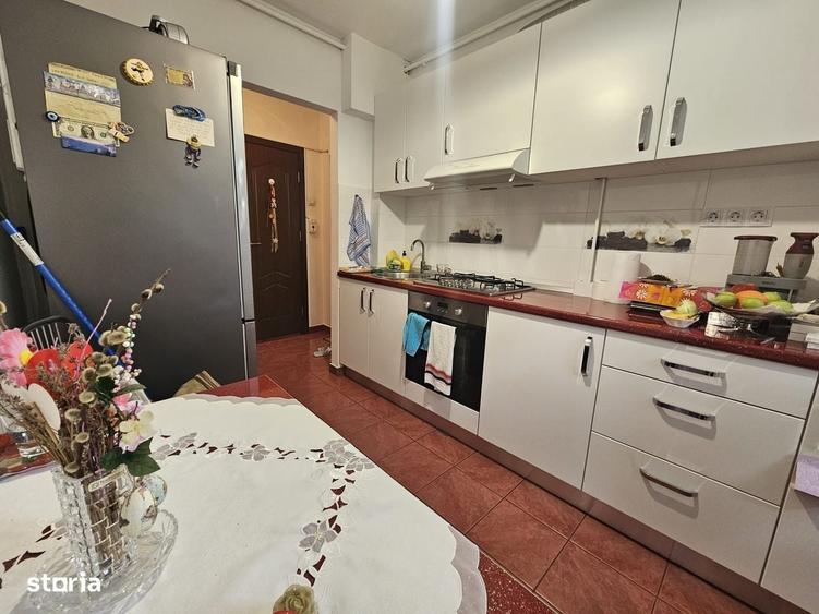 Apartament cu 2 camere semidecomandat în Podgoria