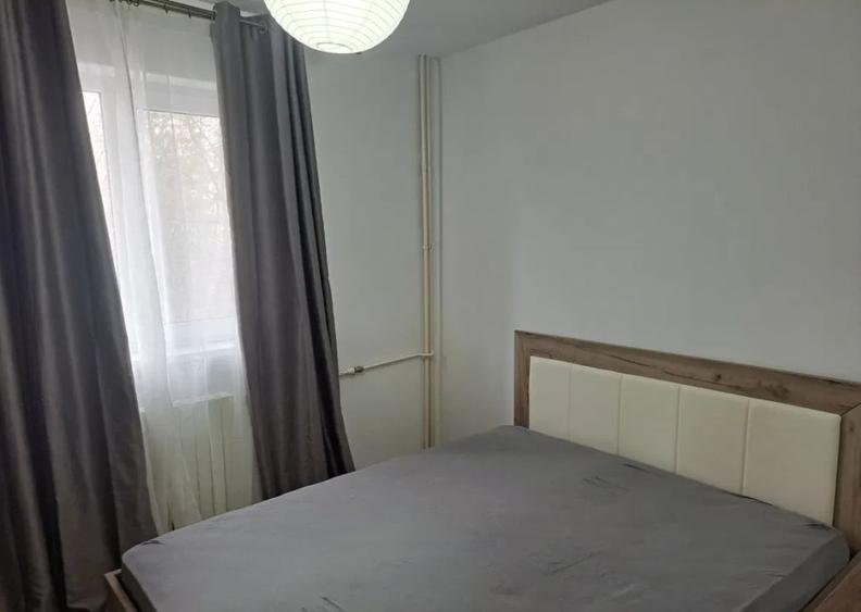 Apartament cu 2 camere semidecomandat, mobilat în Tomis Nord