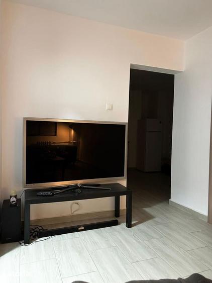Apartament cu 3 camere decomandat în Drumul Taberei