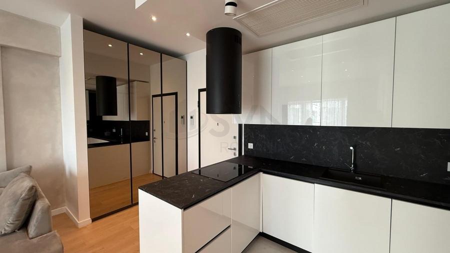 Apartament cu 3 camere semidecomandat, mobilat în Floreasca