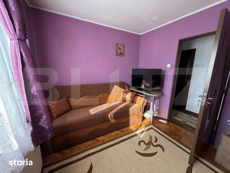 Apartament cu 3 camere decomandat în Micro 16