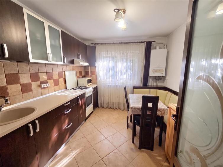 Apartament 3 camere decomandat | Etaj 1 | Mobilat și utilat | Burdujeni |3c - 9