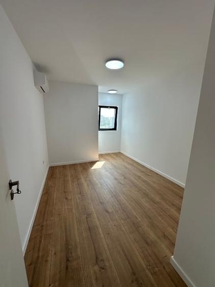 Apartament cu 3 camere decomandat în Albert