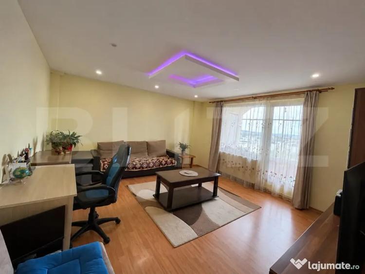 Apartament cu 3 camere decomandat în Unirii
