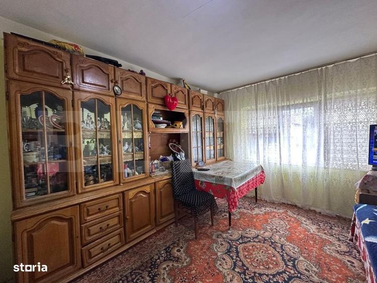 Apartament cu 3 camere decomandat, mobilat în Movilei