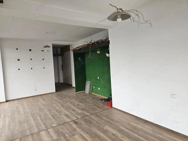 Spațiu comercial, de 50 mp, în Central