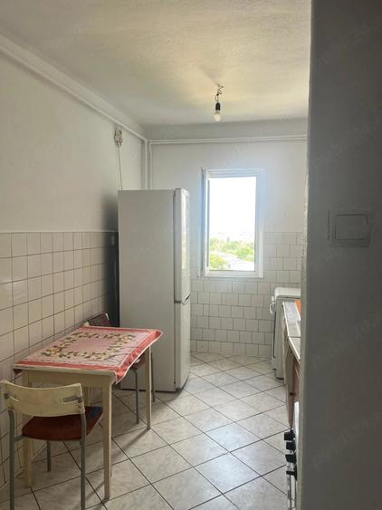 Apartament cu 2 camere decomandat în Vest