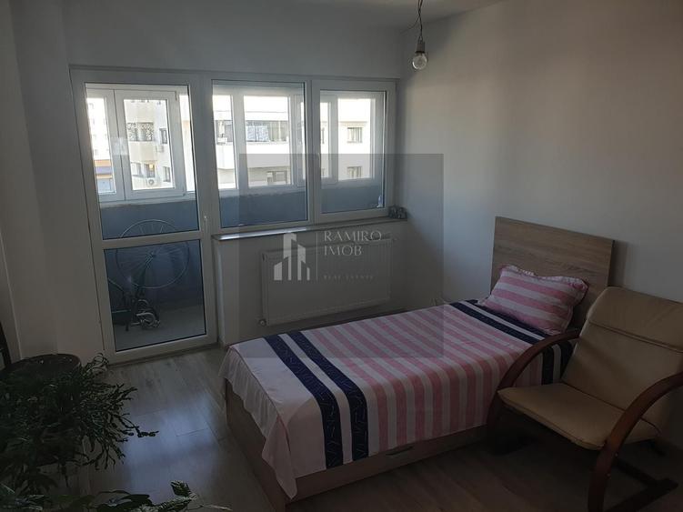 Apartament cu 3 camere decomandat, mobilat în Theodor Pallady