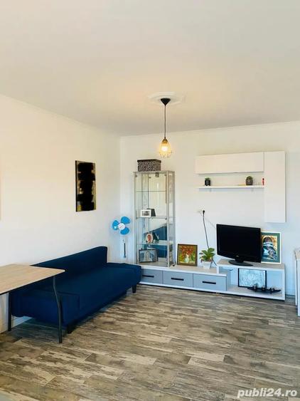 Apartament cu 2 camere decomandat în Giarmata
