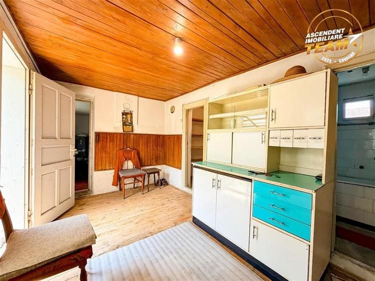 Casă individuală cu 3 camere cu Teren 1087 Mp în Micfalău