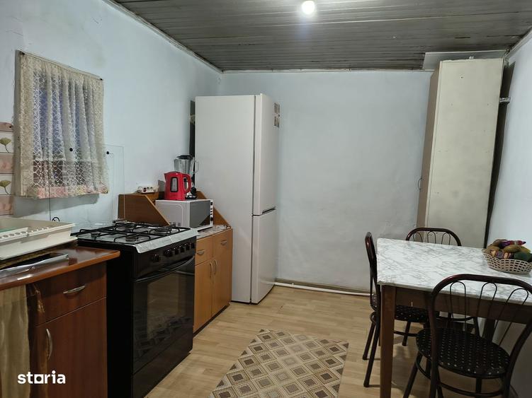 Casă cu 2 camere cu Teren 921 Mp în Merei