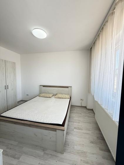 Apartament cu 2 camere semidecomandat în Militari
