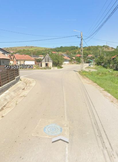 Teren Construcții intravilan de 800 mp, în Dezmir