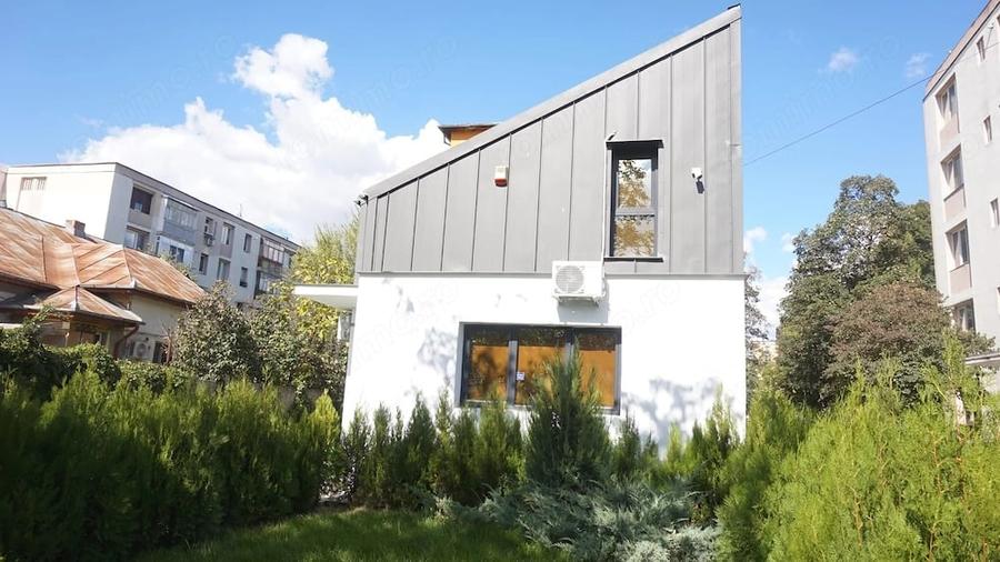 Spațiu comercial, de 134.6 mp, în Central