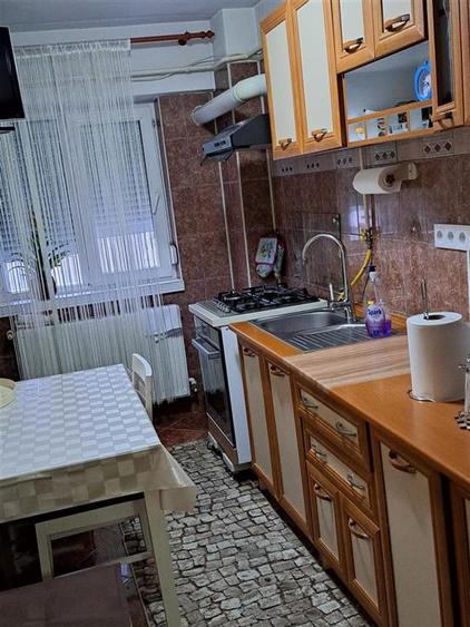 Apartament cu 3 camere decomandat în Gării