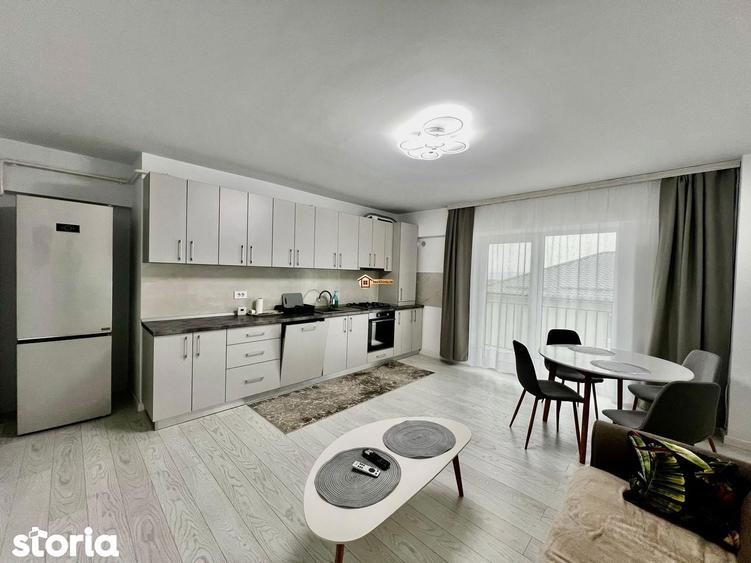 Apartament cu 3 camere decomandat, mobilat în Central